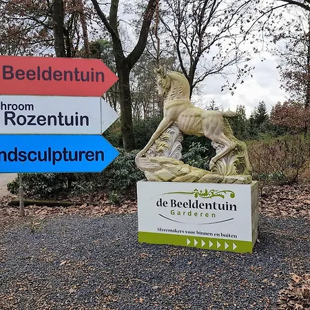 別荘 Spacious Near With Sauna