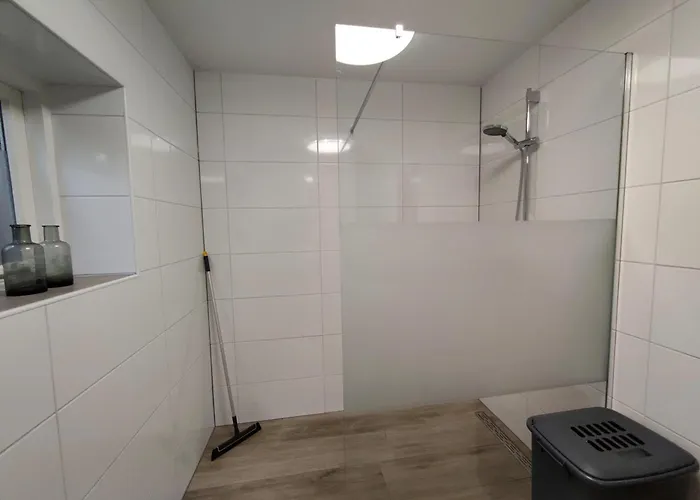 Сasa de vacaciones Spacious Near With Sauna *