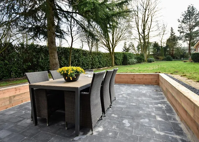 Сasa de vacaciones Spacious Near With Sauna