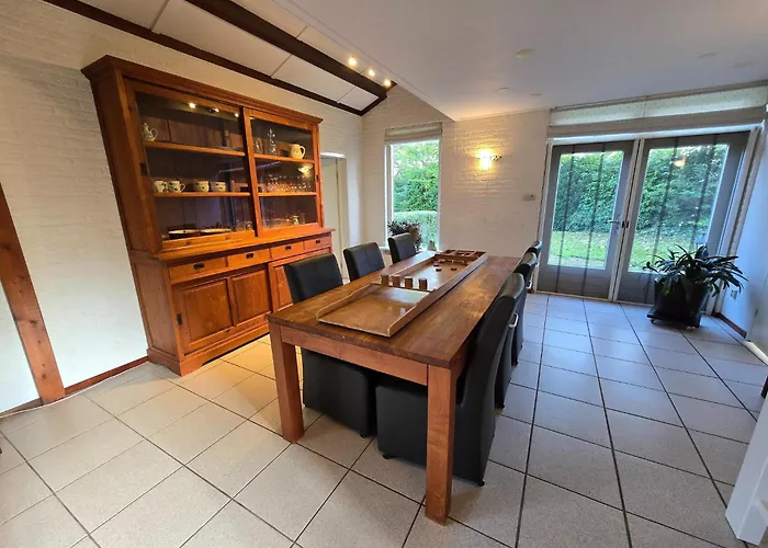 Spacious Near With Sauna Garderen