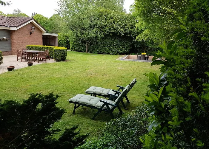 Spacious Near With Sauna Tatil Evi